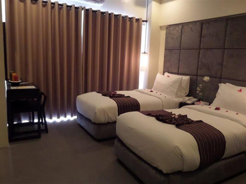 Resort Boracay Grand Vista & 4*