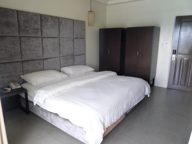 Boracay Grand Vista & 4* Yapak