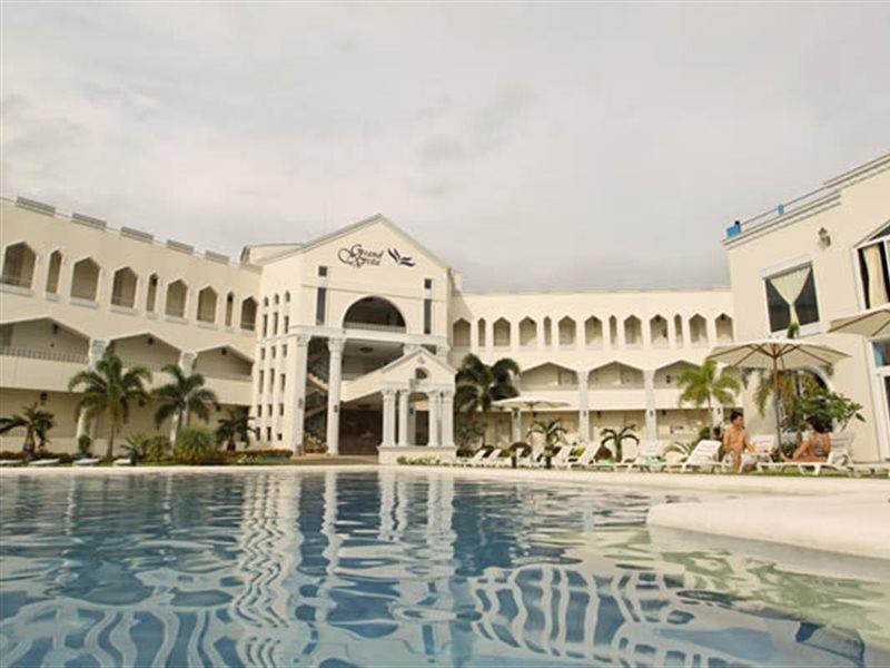 Resort Boracay Grand Vista & Yapak