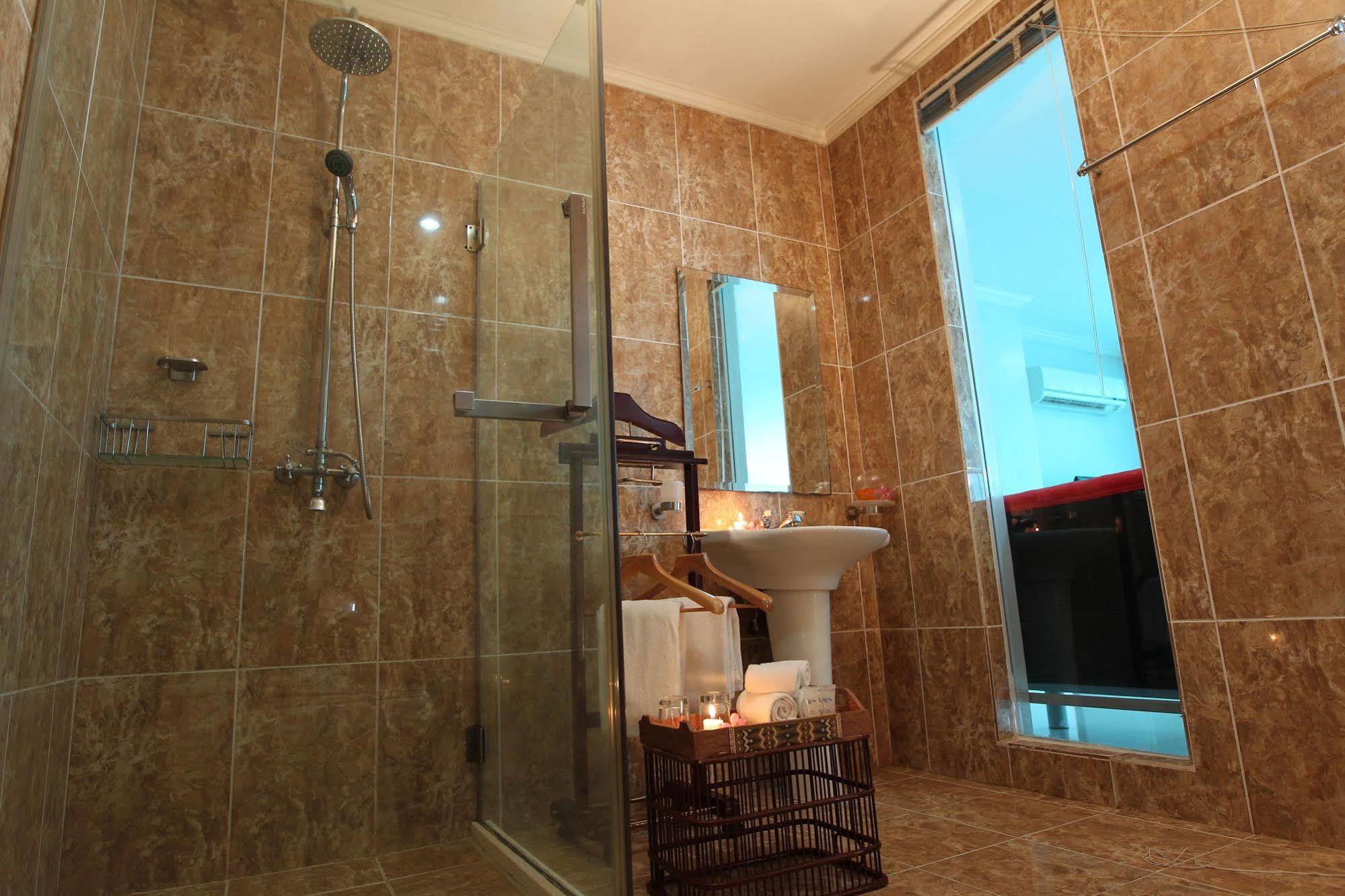Resort Boracay Grand Vista & 4*