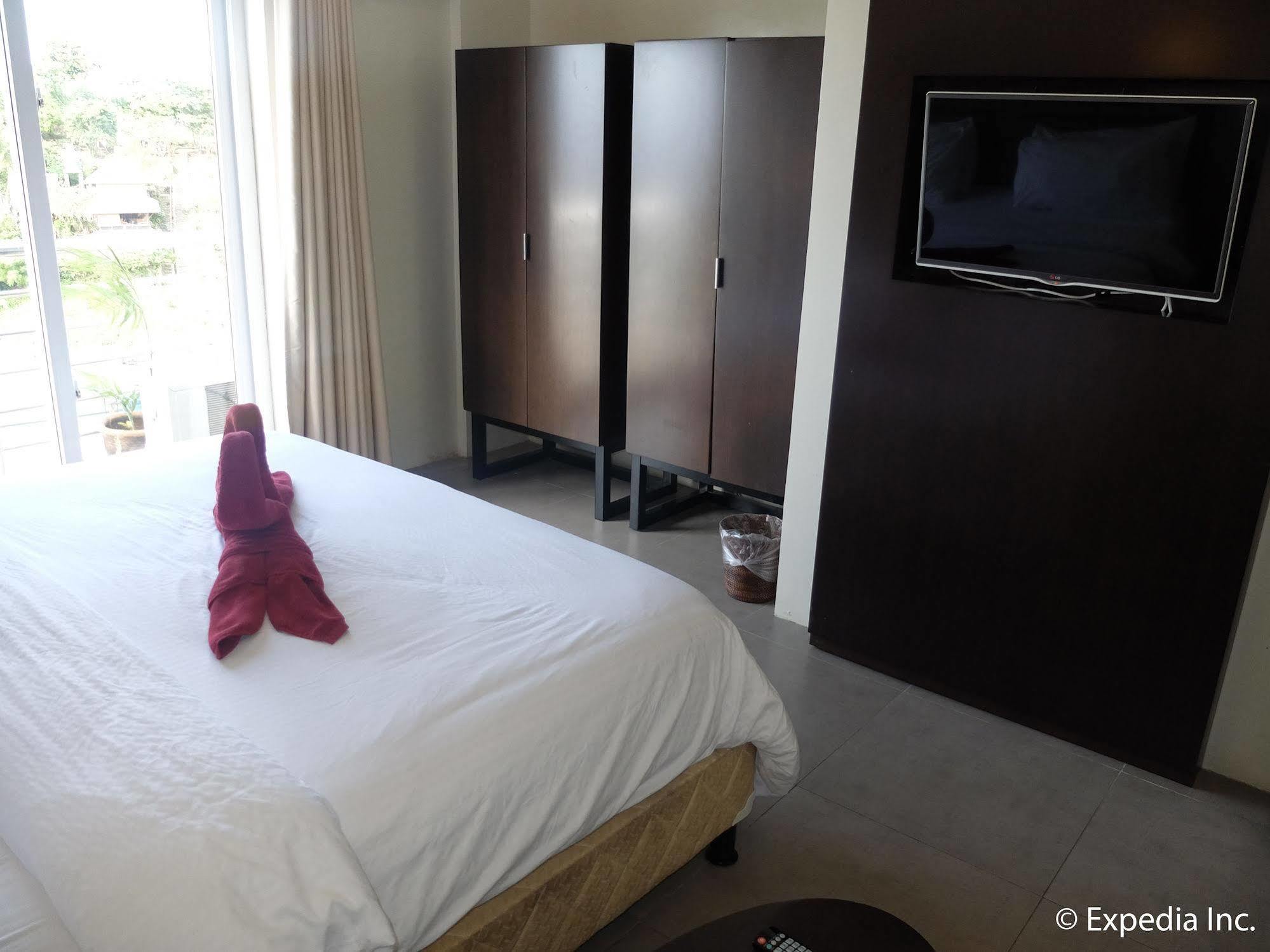 Boracay Grand Vista & 4*