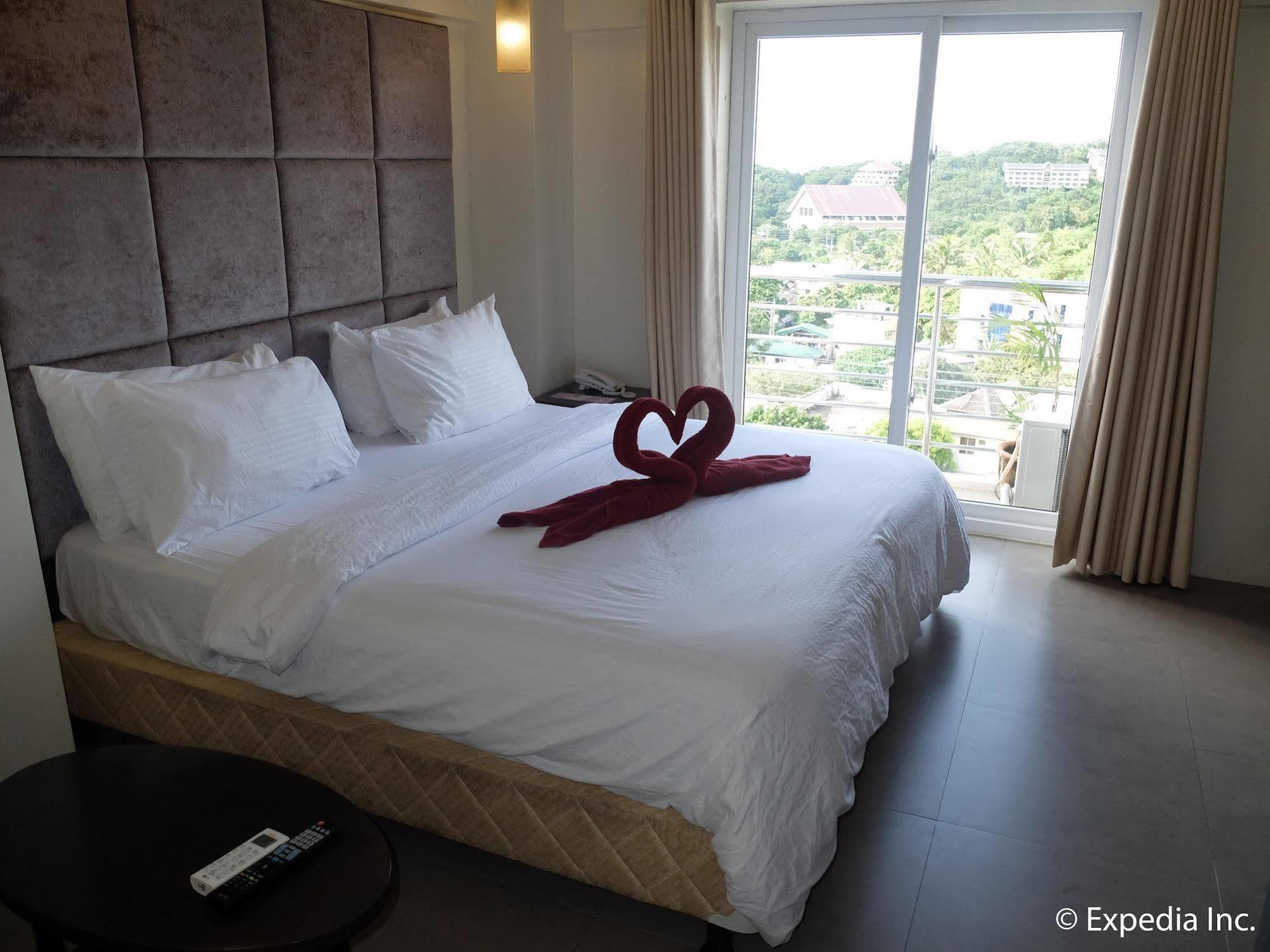 Resort Boracay Grand Vista &