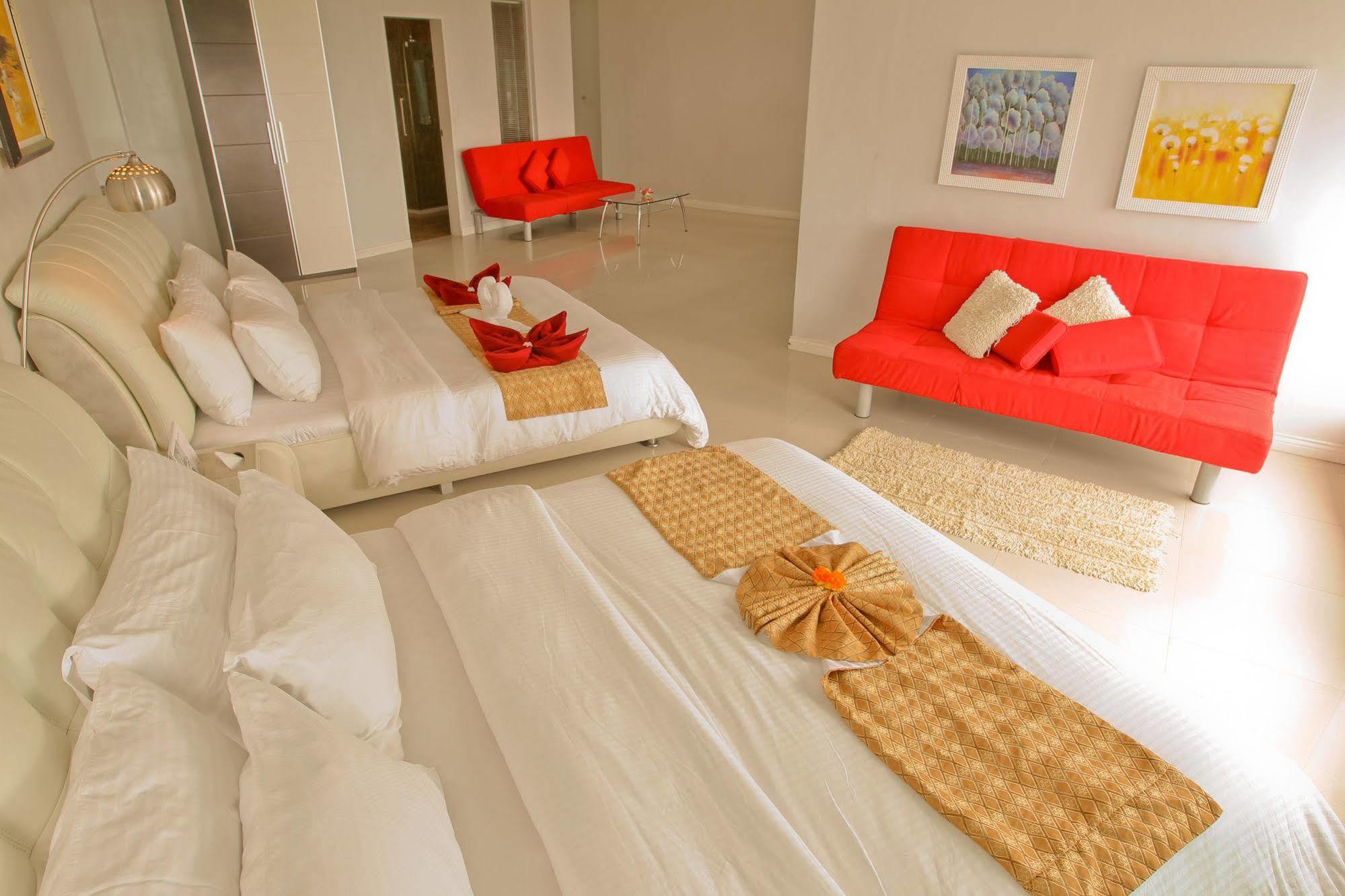 Boracay Grand Vista & Resort 4*